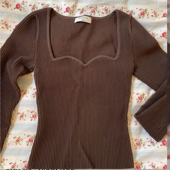 Aritzia Babaton Sculpt Knit Sweetheart Longsleeve - Brown, XS - Picture 3 of 3